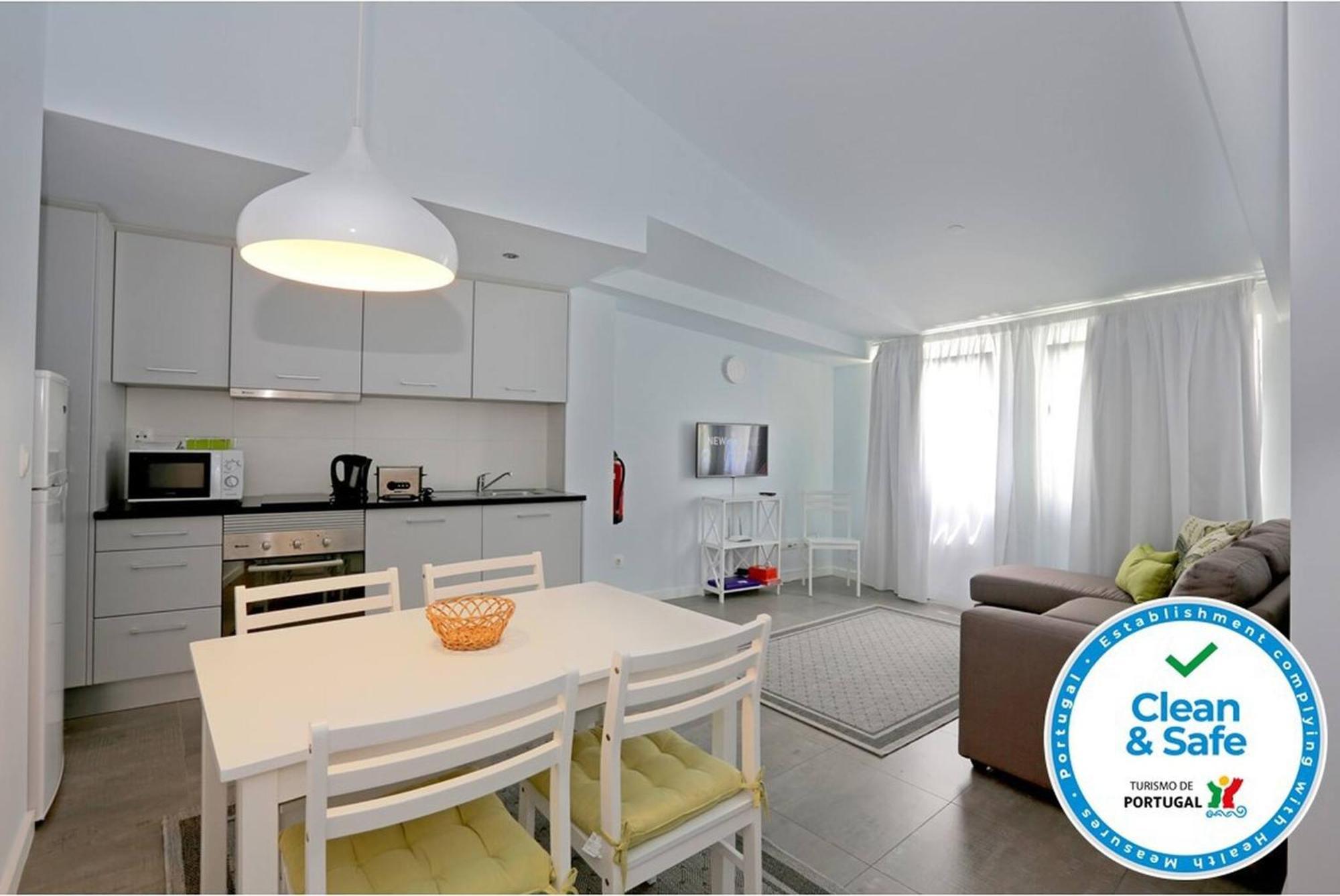 Apartamentos Almeida Garrett Ponta Delgada Zewnętrze zdjęcie